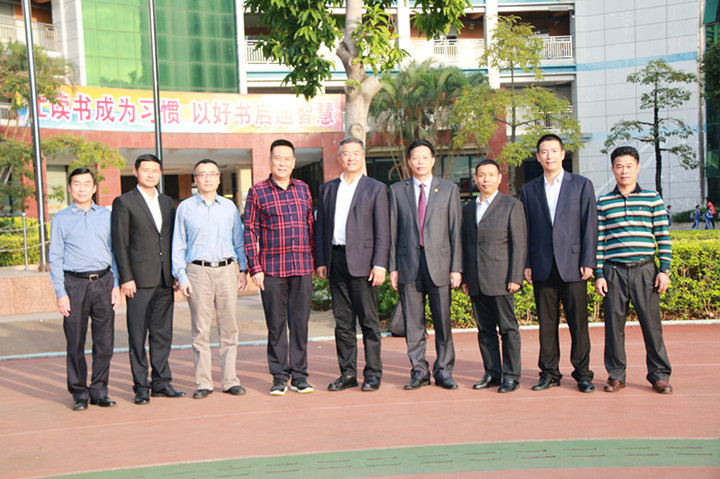 北京語(yǔ)言大學(xué)領(lǐng)導(dǎo)專家來(lái)集團(tuán)考察，共話優(yōu)質(zhì)教育