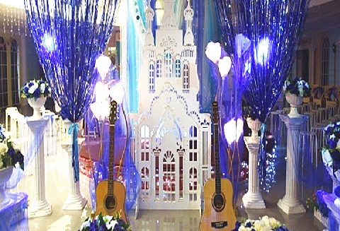 遠(yuǎn)恒佳國際教育城期末展演“蛻變、成長”